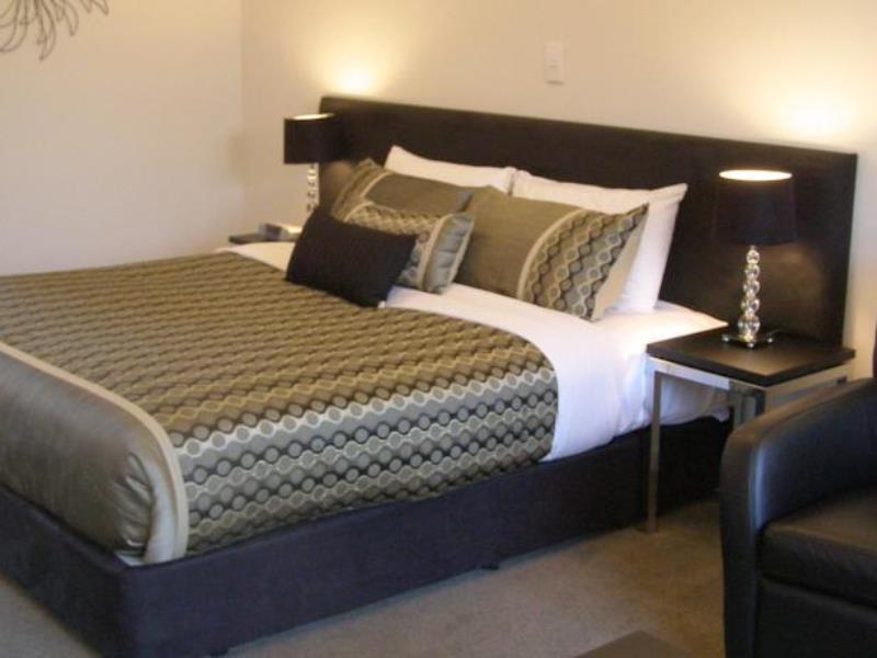Bellano Motel Suites 크라이스트처치 외부 사진 A bed