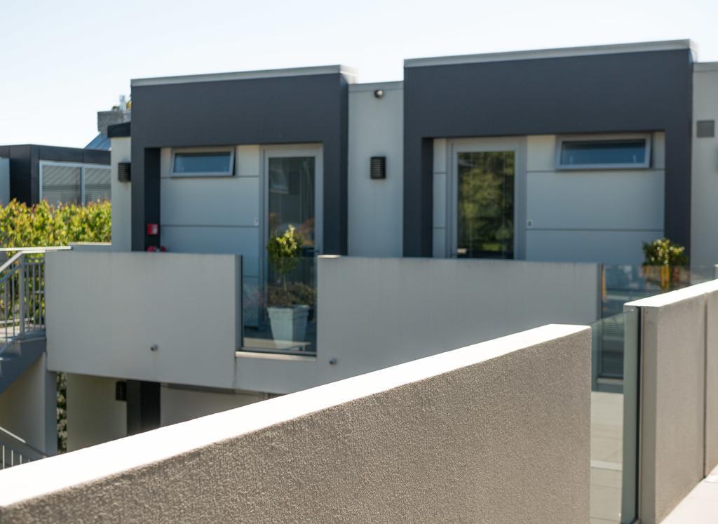 Bellano Motel Suites 크라이스트처치 외부 사진 Townhouses in the complex