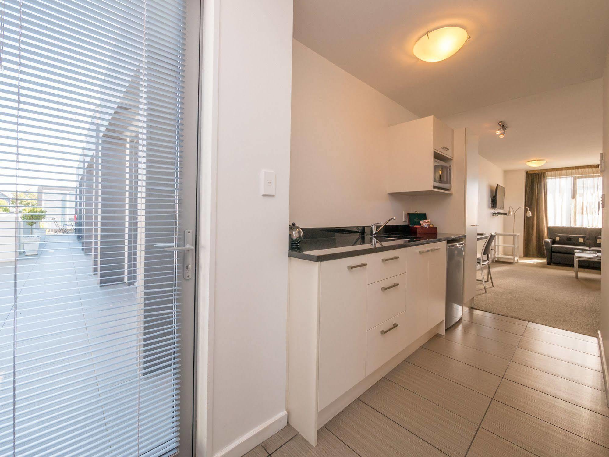 Bellano Motel Suites 크라이스트처치 외부 사진 A typical apartment